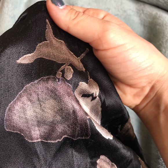 Satin / silk black floral dress - Picture 7 of 7